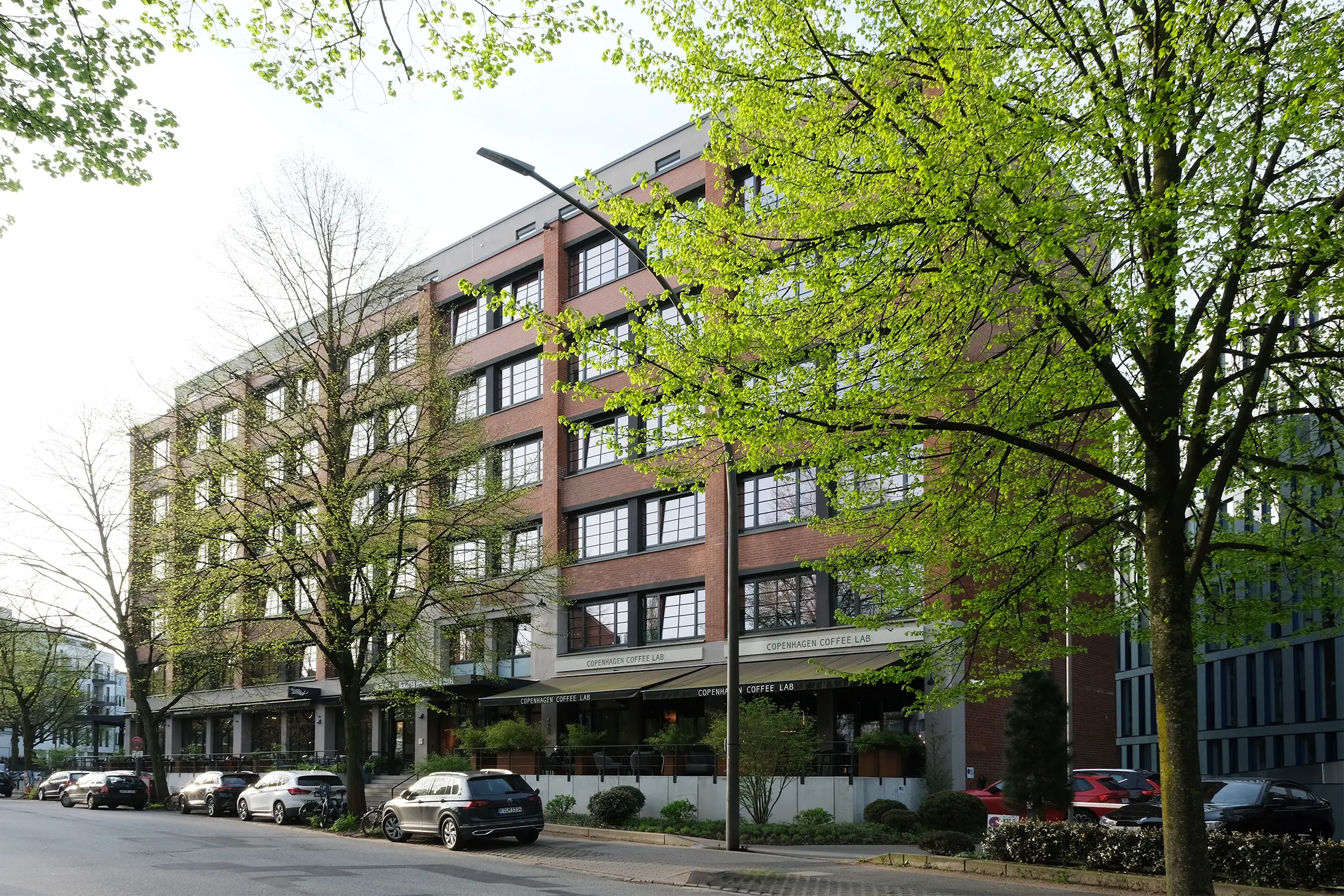 hood house Winterhude Außenansicht